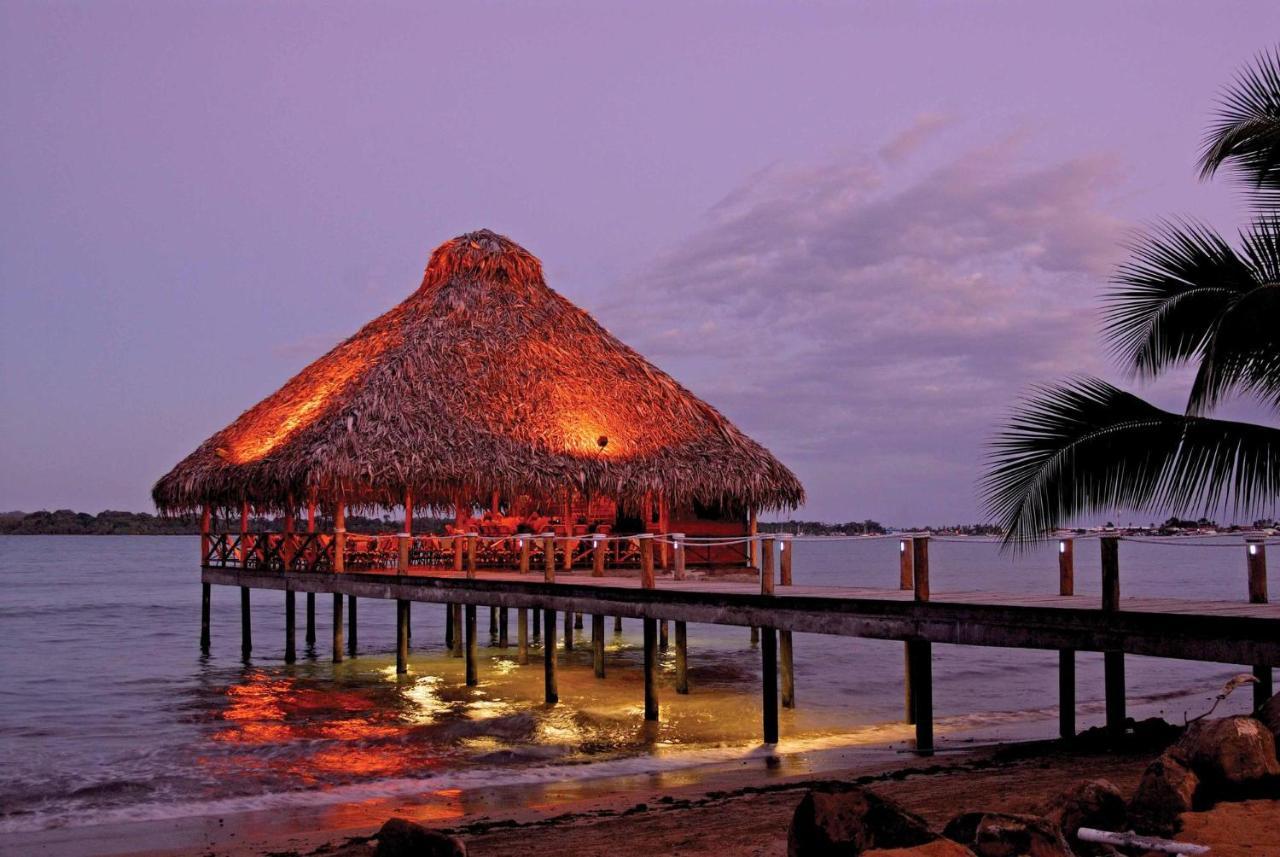 Playa Tortuga Hotel And Beach Resort 보카스 타운 외부 사진